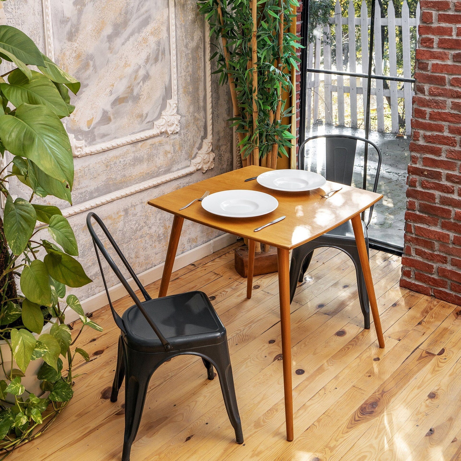Square Oak Wood Dining Table